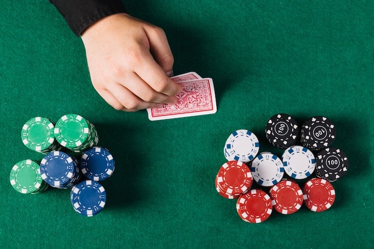 Bagan tingkat loyalitas member4d menampilkan manfaat progresif dari Member hingga Diamond